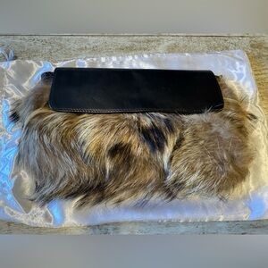 Genuine fur clutch